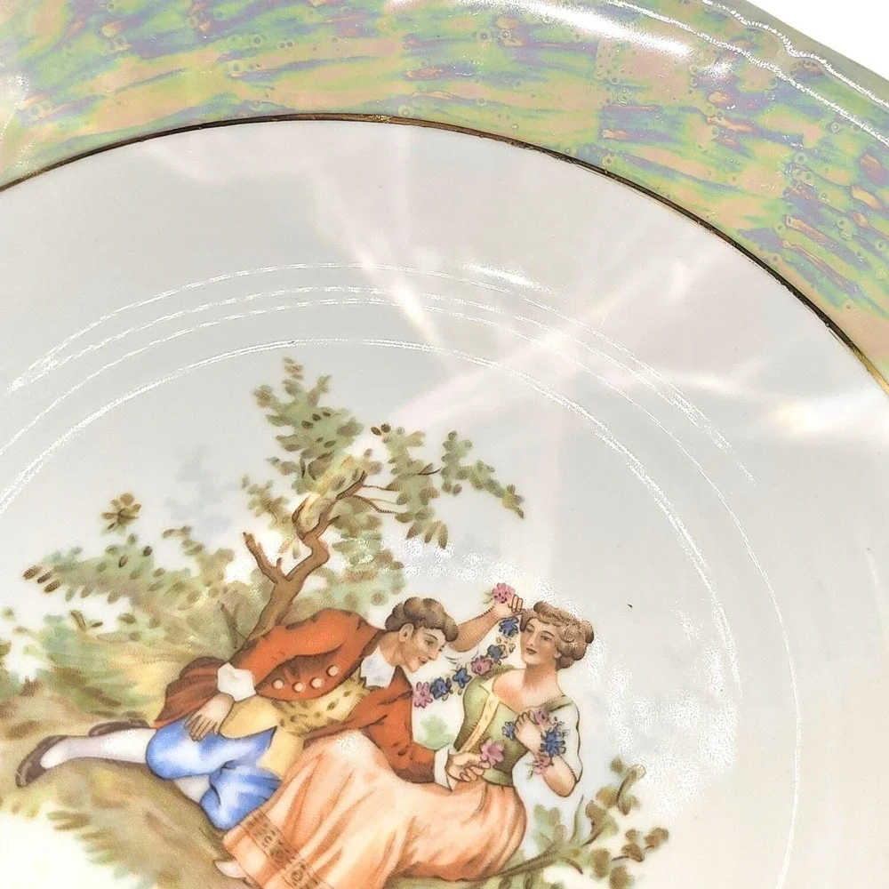 VTG CHODZIEZ Romance Iridescent Luster Scalloped Gold Rim‎ 9